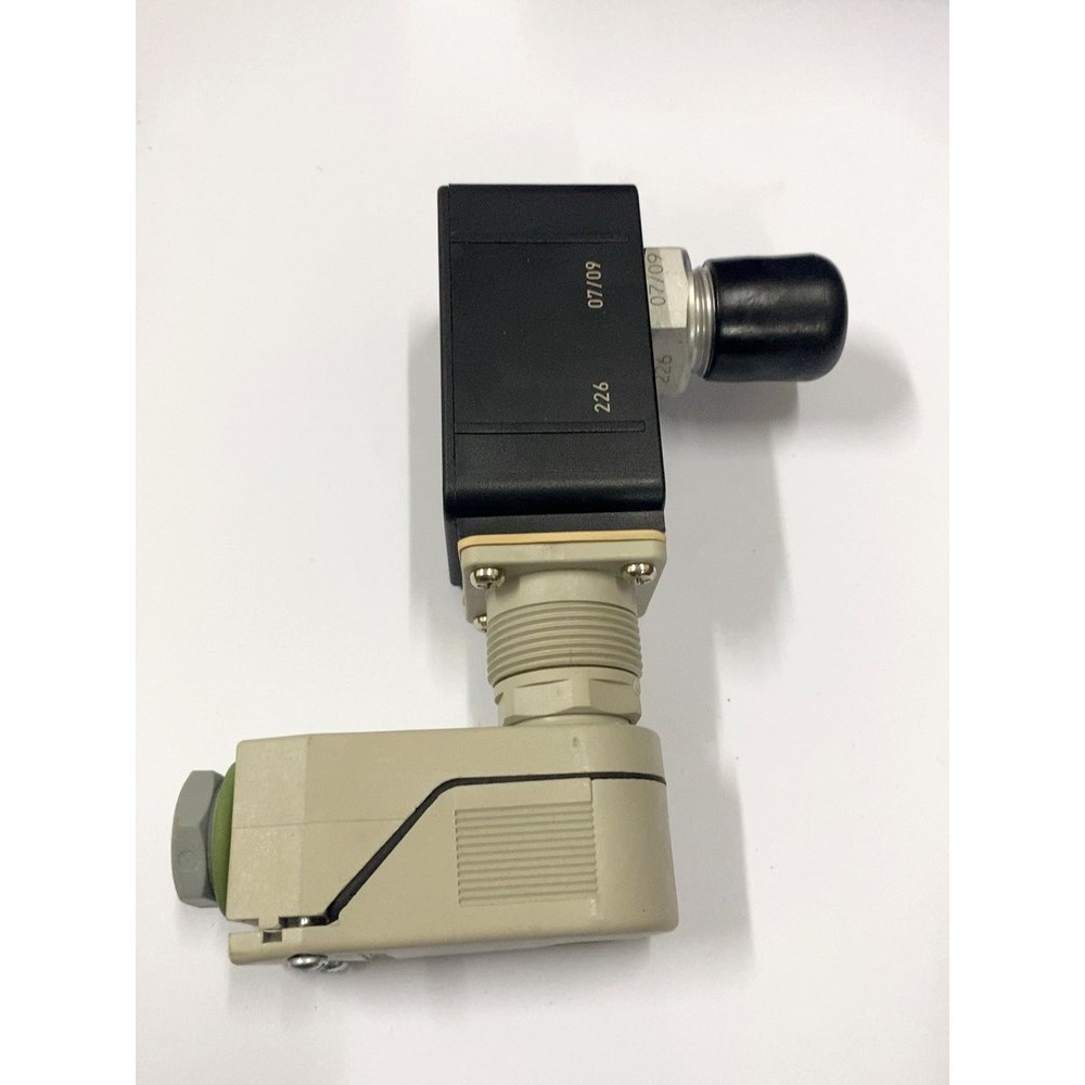 原装 MAHLE 压差传感器 PIS3129 76300 议价