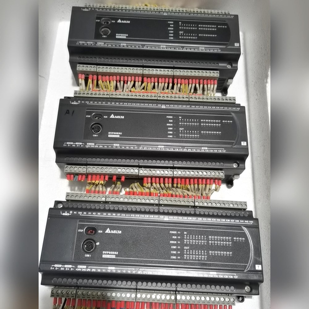 PLC DVP60ES200T原装成色如图 议价