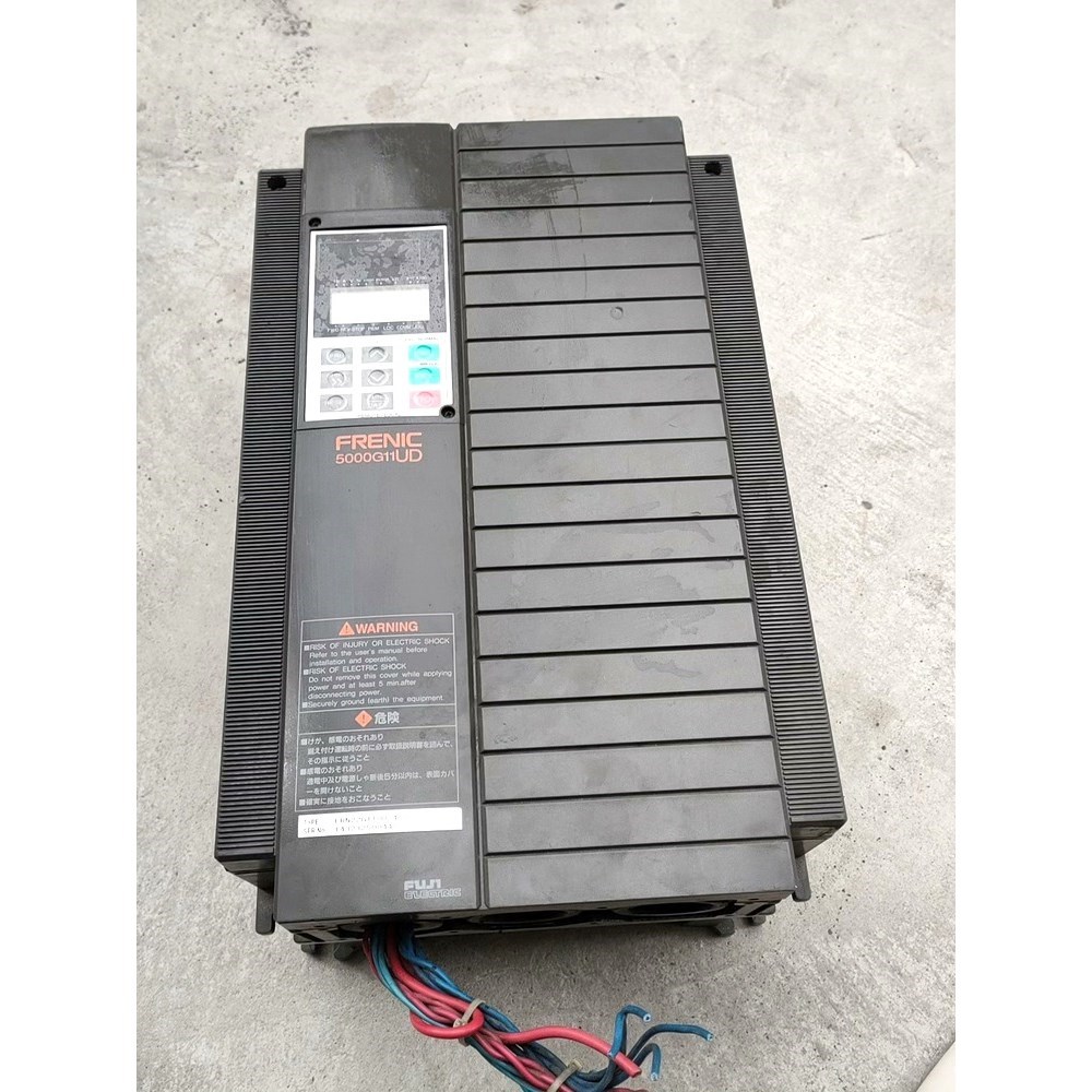 FRN22G11UD-4C1 富变频器 22KW 实物图 议价