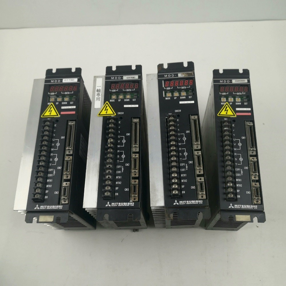 三菱伺服驱动器MDD一077SDMDD一020SD 实物 议价