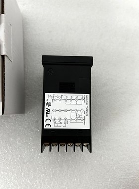 原装富士温控表PXR4TAY1-8V000-APXR4 议价