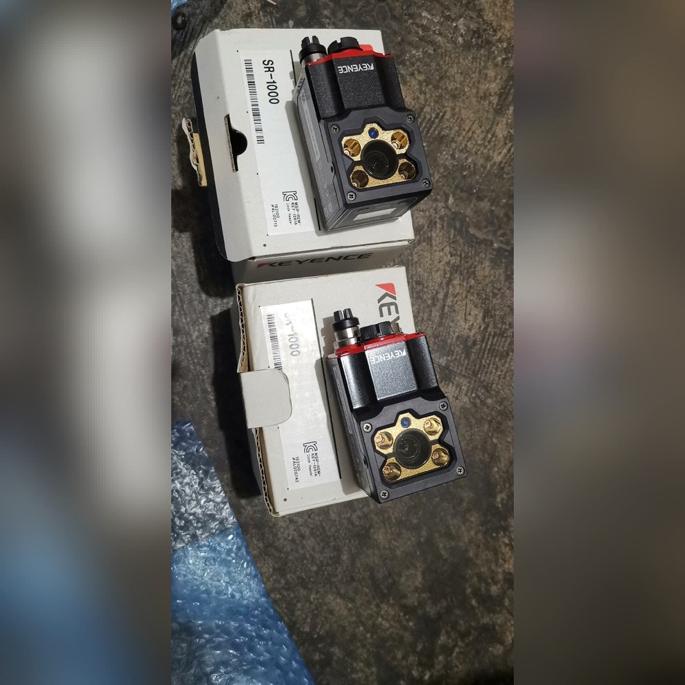 基恩士SR-1000读码器 盒装厂里没用完的低价转让 议价