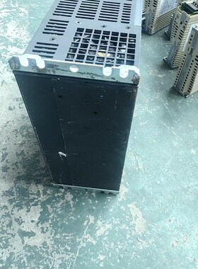 RS3A10A2EL5伺服驱动器成色漂亮功能包好质保三个 议价