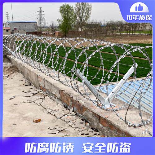 不锈钢防护网围墙热镀锌防盗铁蒺藜护栏护网学校防爬刺绳刺丝刀片