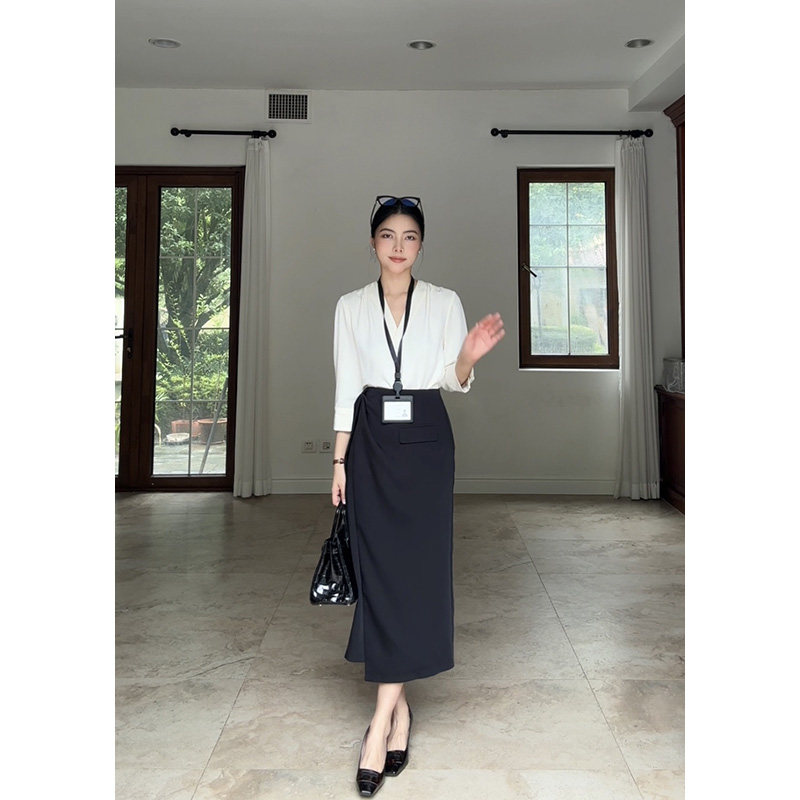 郭九九呢气质V领宽松显瘦衬衫百搭上衣设计感小众不规则a字半身裙