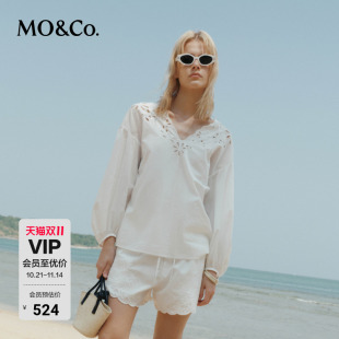 宽松长袖 夏花型镂空V领灯笼袖 上衣摩安珂 MOCO奥莱