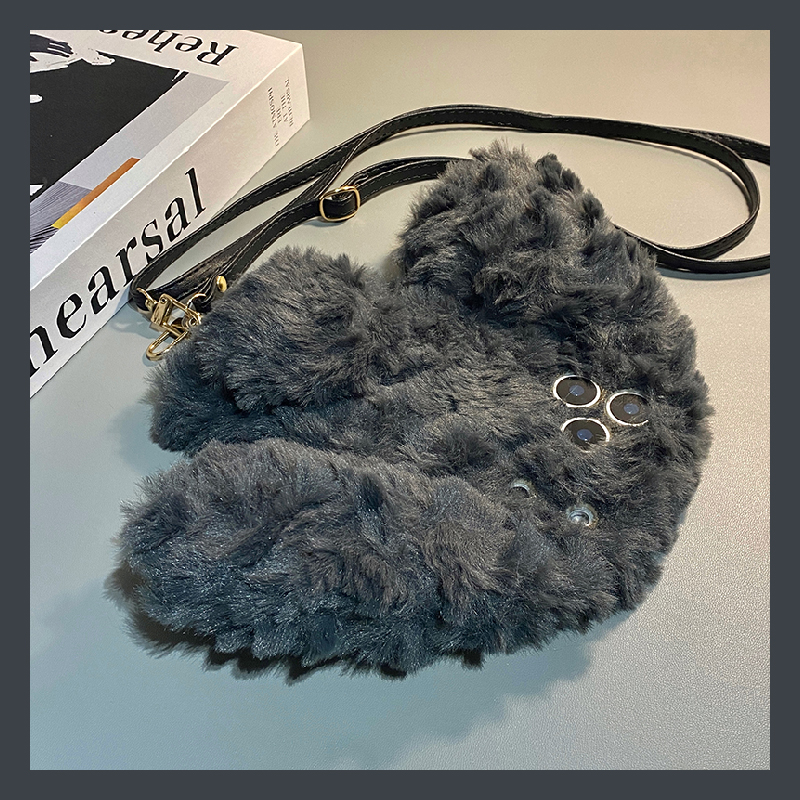 手机壳秋冬毛绒卡通简约兔子耳朵带斜跨挂绳