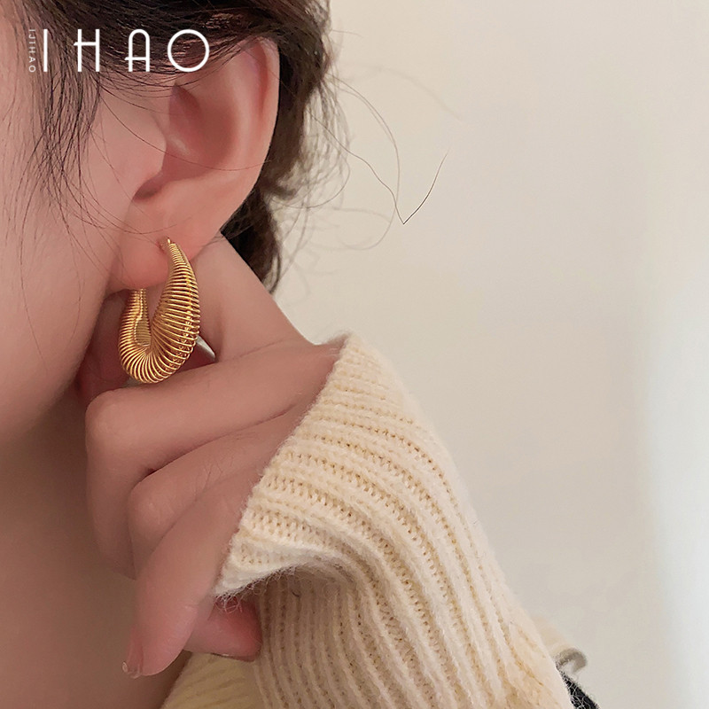 vintage小众褶皱线条高级感金属耳扣 时髦前卫精致冷淡风新潮耳饰,饰品/流行首饰/时尚饰品新,耳环,淘宝优惠券,粉丝福利购,淘宝优惠卷