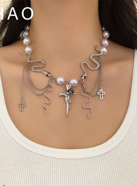 蛇年灵蛇个性十字架拼接珍珠流苏项链小众设计感轻奢甜酷锁骨链女