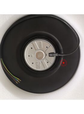 R2E225-BD40-21 R2E225-BD40-28 M2E068-DF 115V德国进口离心风扇