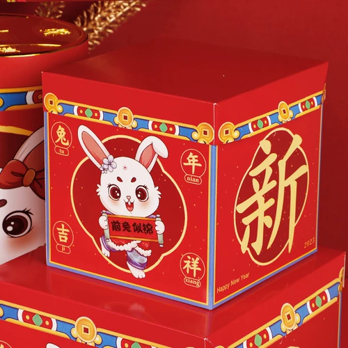 2025 год подарочной коробки Snake Ornments Новая годоватая подарочная коробка сцены