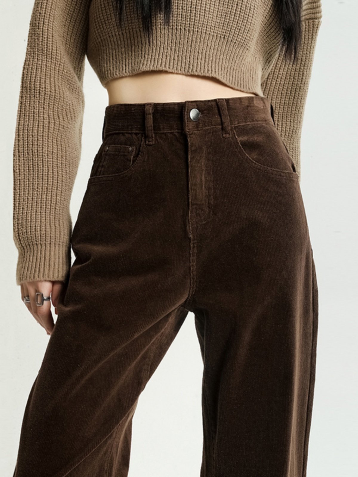 美拉德灯芯绒阔腿裤女2025新款春秋季棕色裤子条绒咖色窄版直筒裤