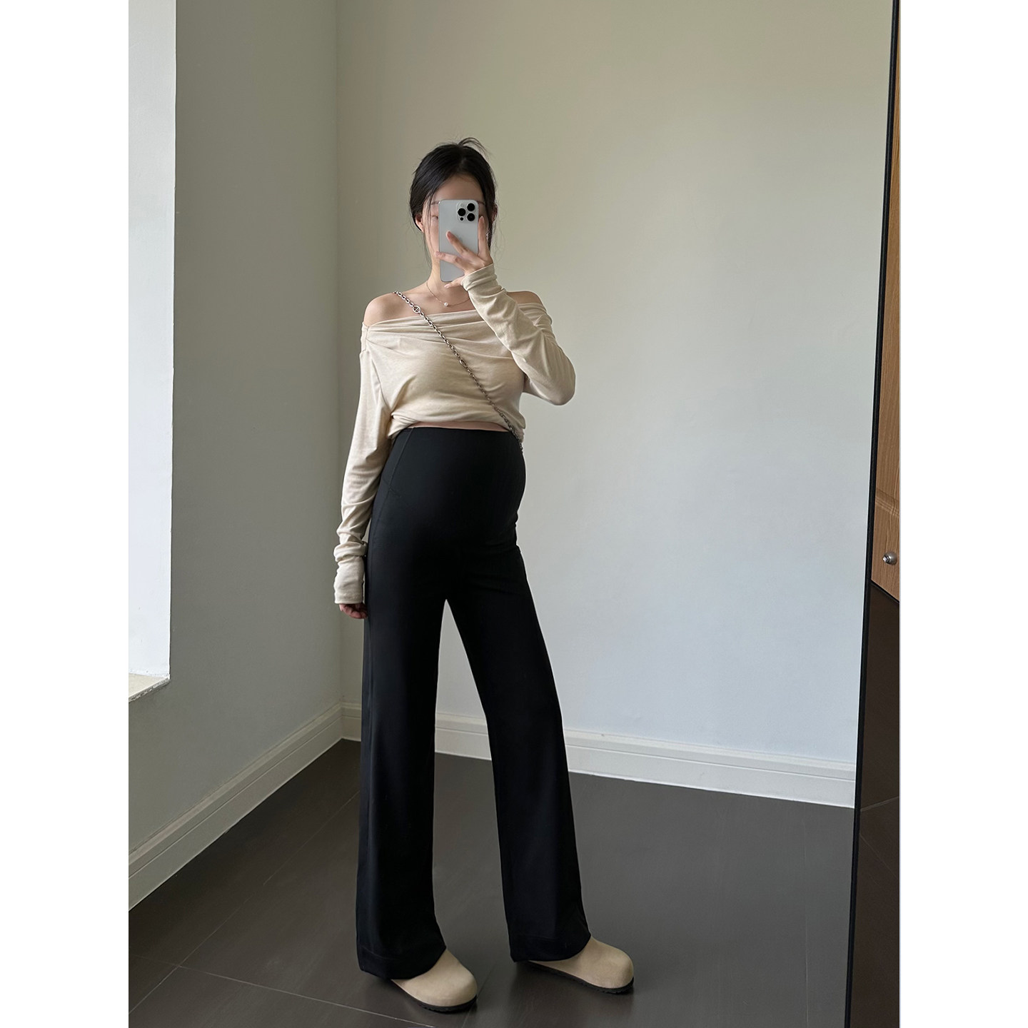 无痕托腹孕妇鲨鱼阔腿裤子春秋季薄款外穿不勒肚子黑色瑜伽直筒裤,孕妇装/孕产妇用品/营养,孕妇休闲裤,淘宝优惠券,粉丝福利购,淘宝优惠卷