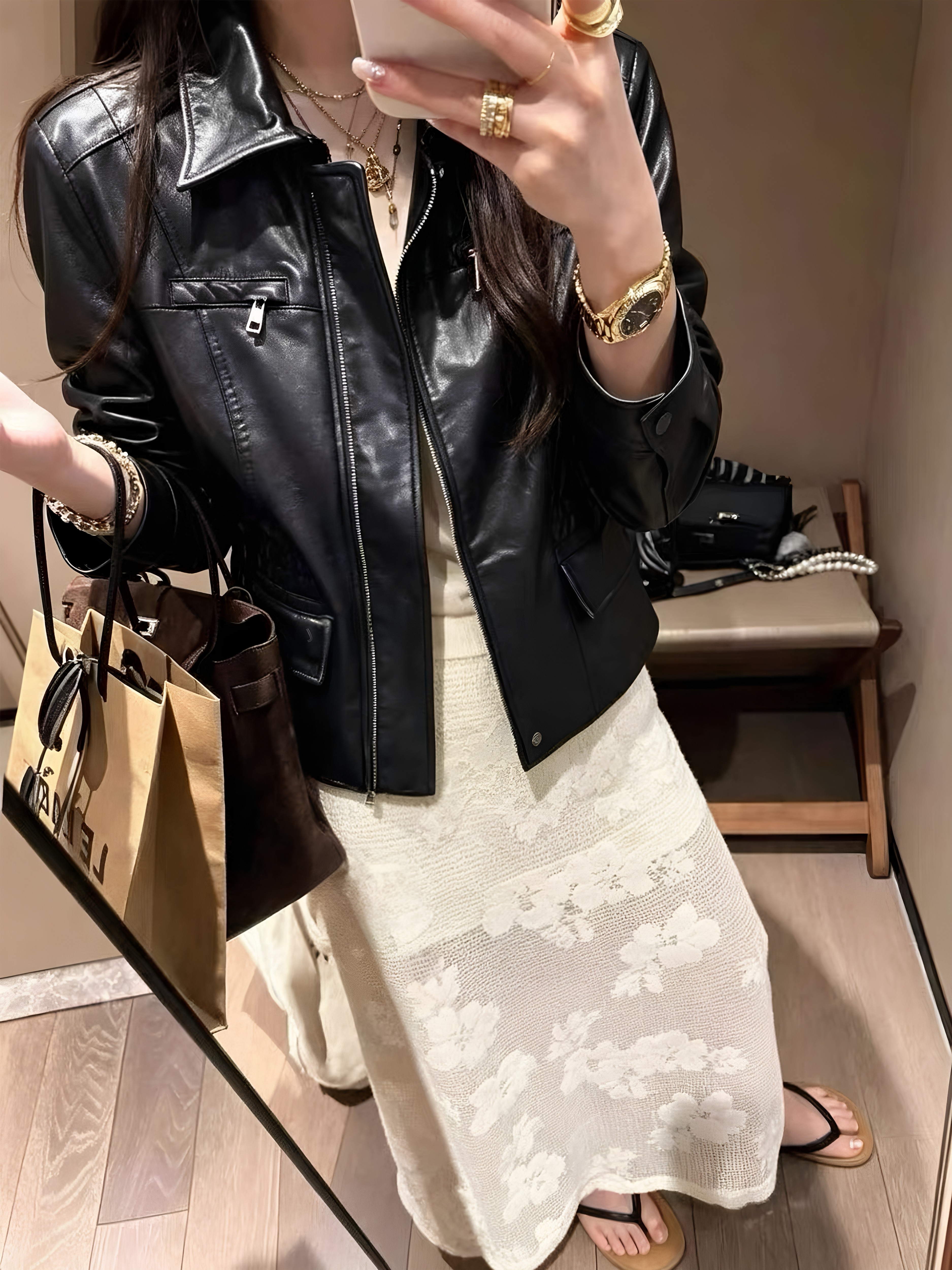Qadın dəri gödəkçə - beli sıxan moto üslubu, qısa model