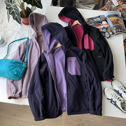 两面穿 秋冬女款户外防风防水保暖华夫格暖绒连帽冲锋衣夹克