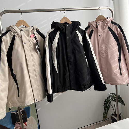 防泼水保暖鸭绒连帽羽绒服外套