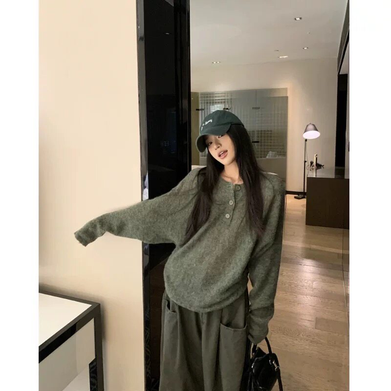 绿色半开领蝙蝠袖针织毛衣女秋冬小众高级宽松慵懒风韩系套头上衣