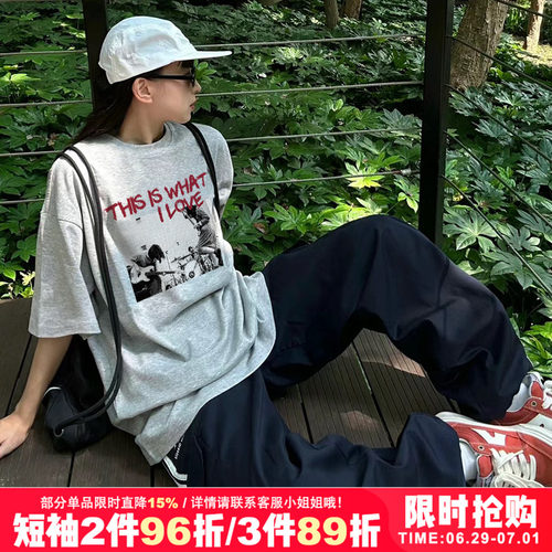 chic复古正肩美式短袖t恤差
