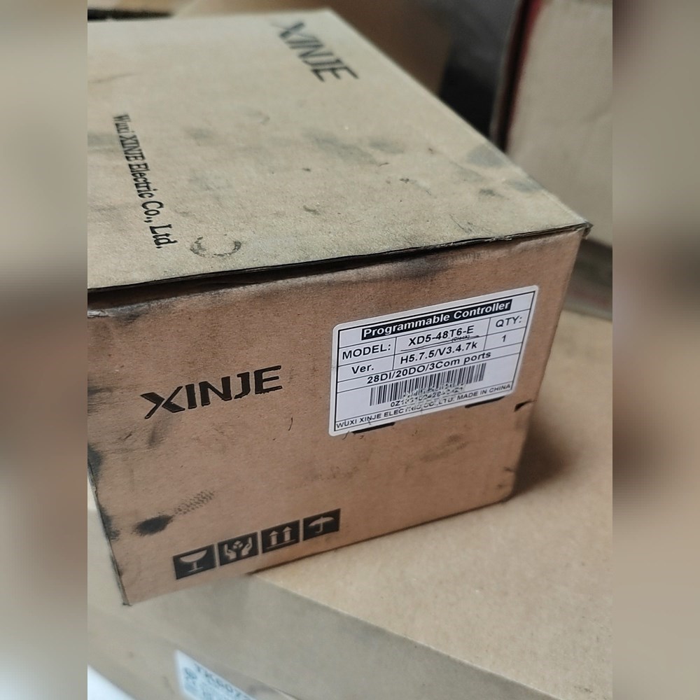 信捷PLCXD5-48T6-E未使用原装. 议价