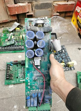 ABB变频器ACS510550驱动板SINT4220C带 议价