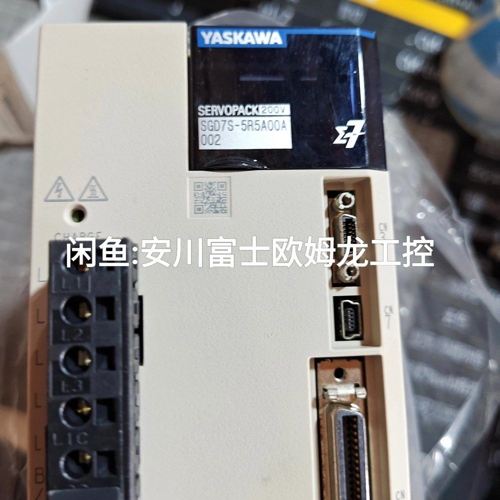 安川750瓦驱动SGD7S-5R5A00A002现货新的带 议价