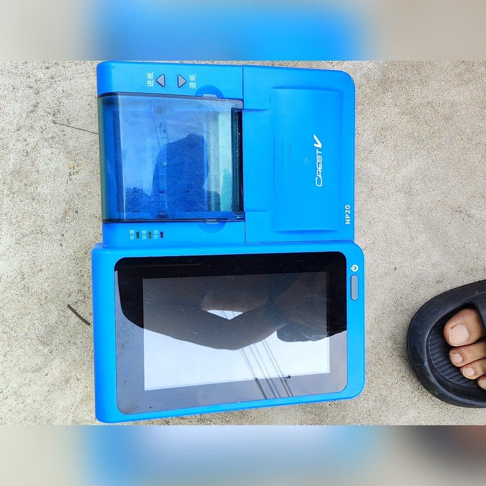 开票机NP20 成色实拍 功能正常 没有电源线 议价