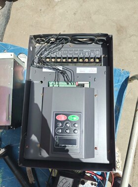 英威腾变频器22KWCHV160A-022-4包好 议价