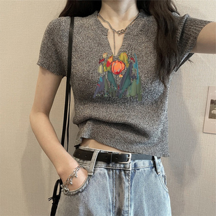 露脐甜辣妹针织衫 v领冰丝正肩短袖 高腰短款 t恤女2025夏季 上衣 新款