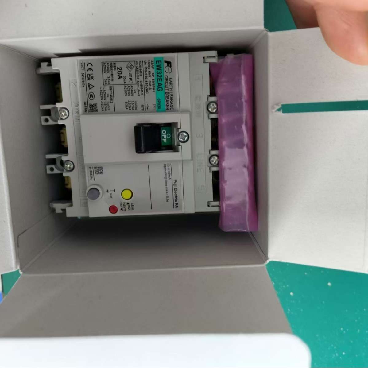 富士漏电断路器 EW32EAG 3P020A 现货 EW32EAG 3P020B 灵敏度30MA