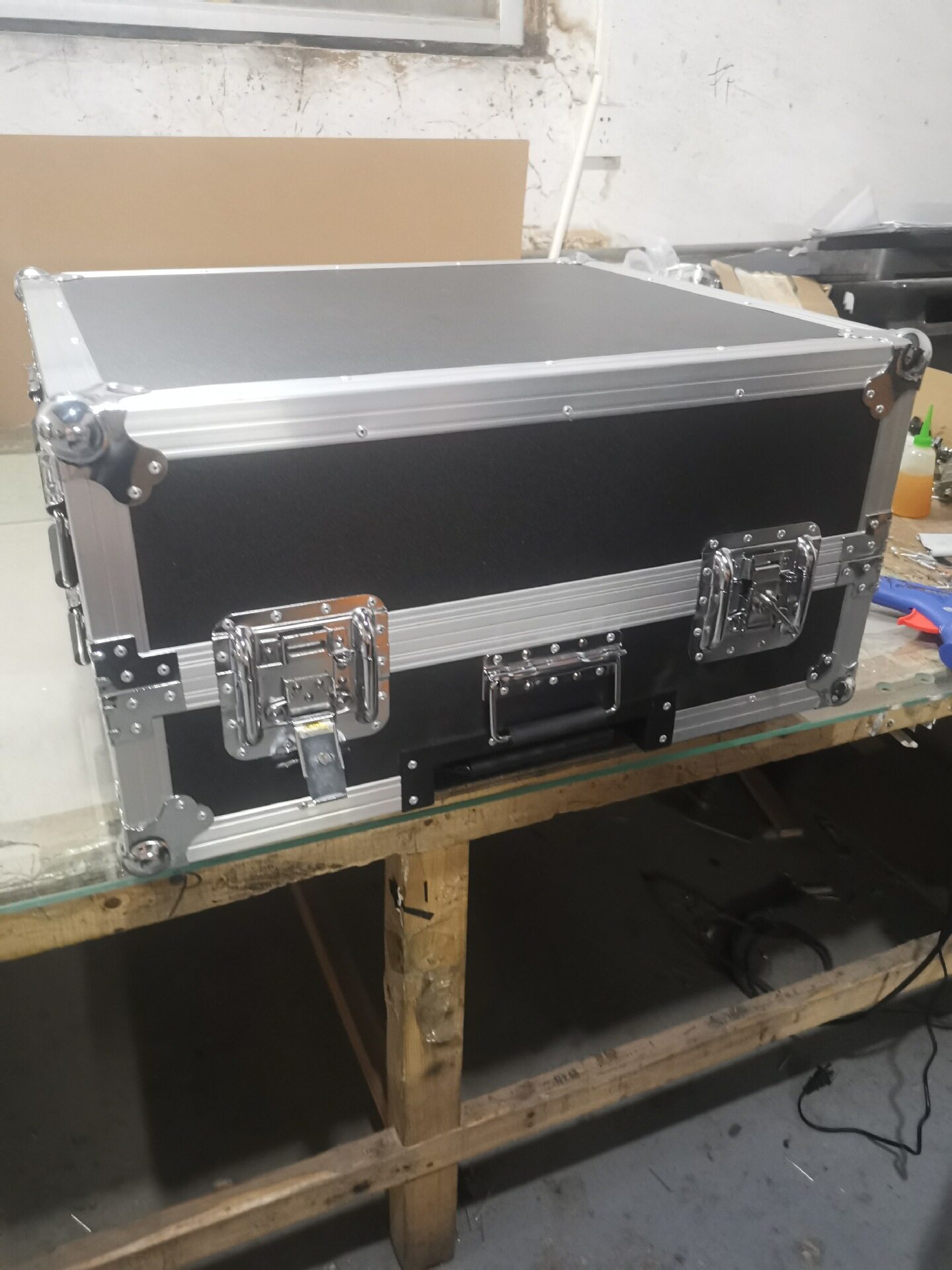 厂家直销拉杆带轮子带拉杆大型演艺箱航空箱工具箱舞台剧箱