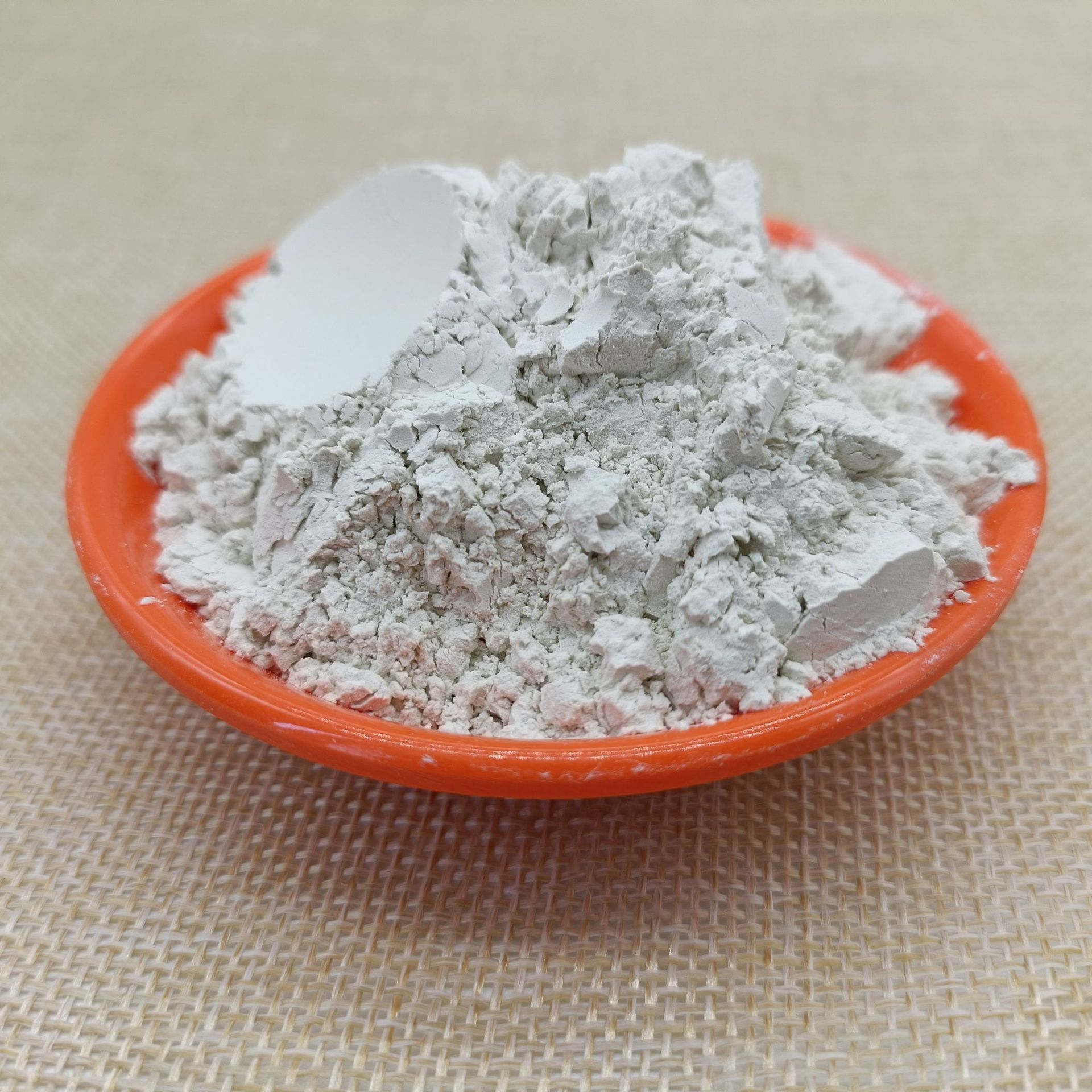 河北供应叶腊石粉耐火阻燃陶瓷涂料电焊条用耐高温高铝高硅矿物