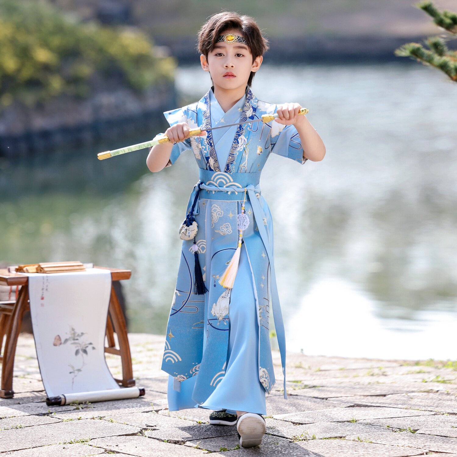 汉服男童夏季短袖2026新款原创明制儿童唐装帅气小少爷侠客演出服图片