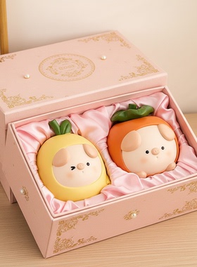 可爱水果小猪桌面收纳摆件