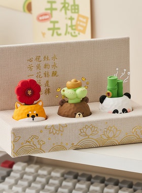 手工羊毛毡可爱动物桌面摆件