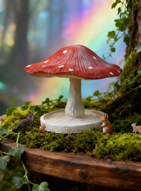 创意红点蘑菇森林童话桌面摆件