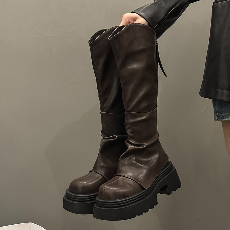 棕色显瘦英伦粗跟厚底长筒靴女2024新款秋冬复古增高v口骑士靴子