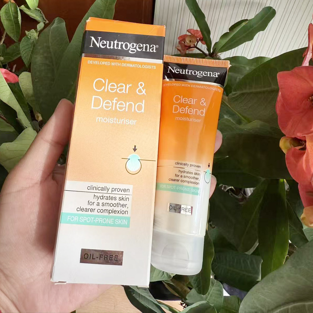 清仓ing  Neutrogena露得清水杨酸乳液清爽无油