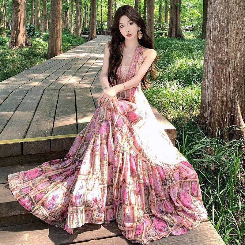 夏V领挂脖时尚轻奢塔罗牌雪纺印花大摆连衣长裙民族风度假碎花裙