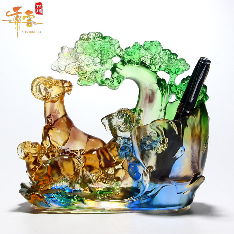 琉璃招财三羊开泰笔筒办公桌摆饰