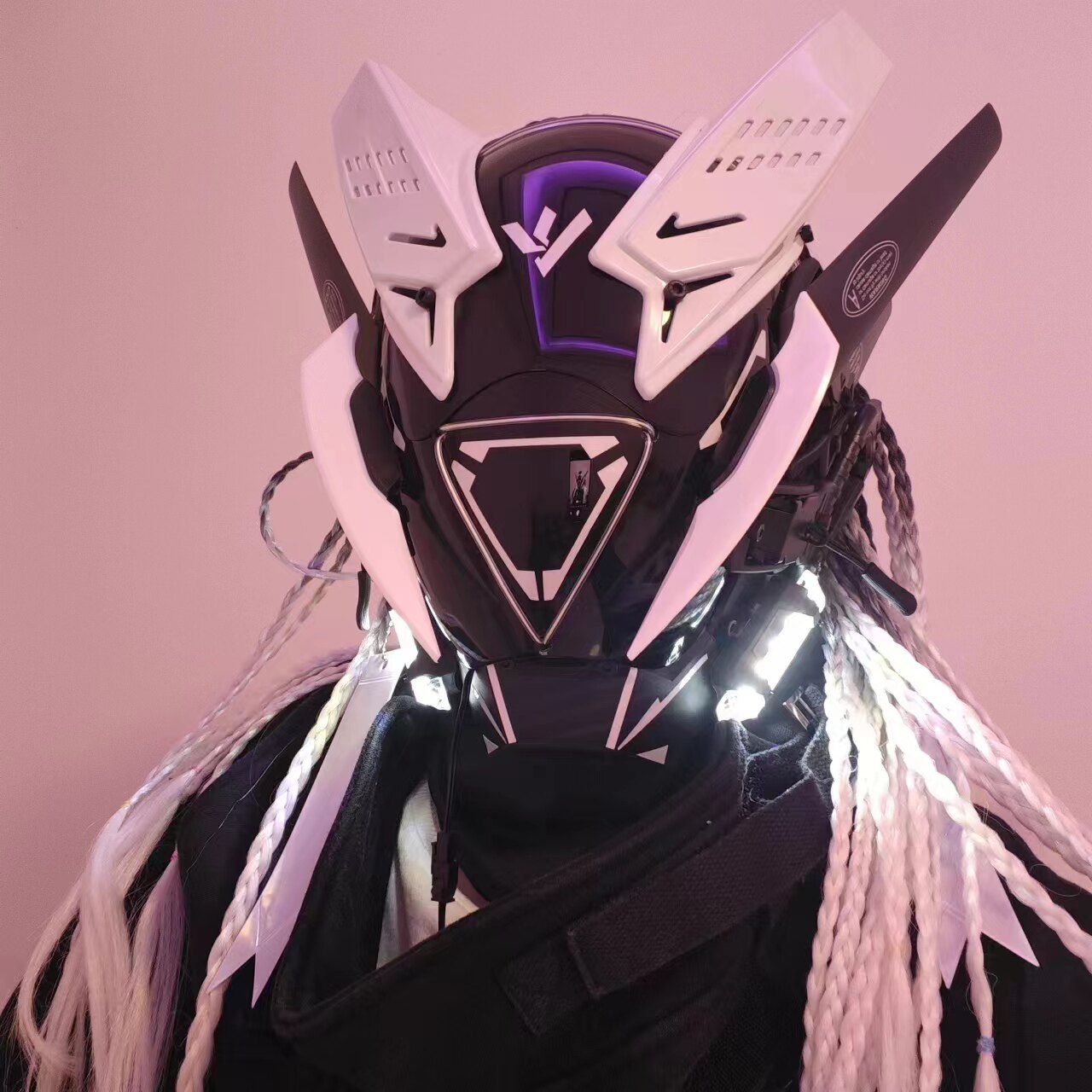 赛博朋克面具铁血战士头盔cos机械战术diy面罩发光全脸防毒面具