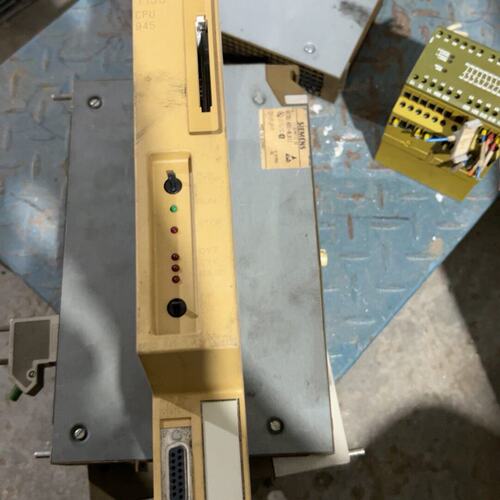 议价-可维修S5 CPU945模块，型号6ES5 945-7UA2