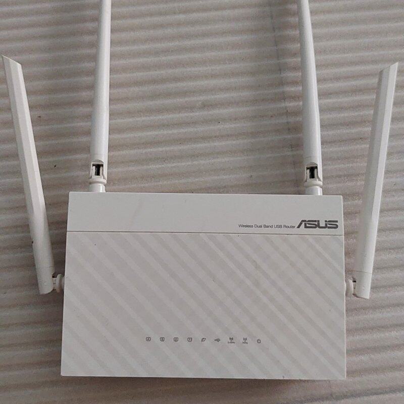 议价-可维修华硕RT-AC1200无线路由器,四天线,支持2.4G/5G
