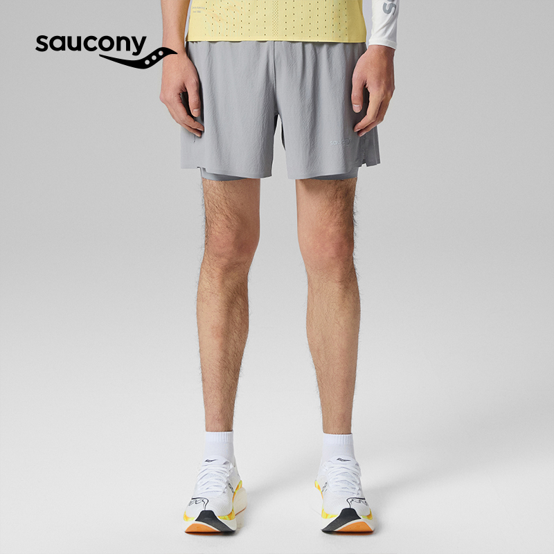 Saucony索康尼轻薄透气双层短裤