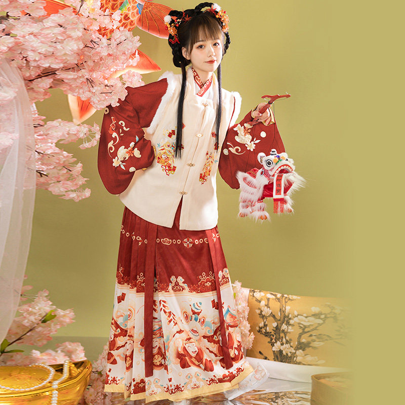 醒狮明制汉服女中国风2021新款冬季原创正品加厚比甲拜年古装全套