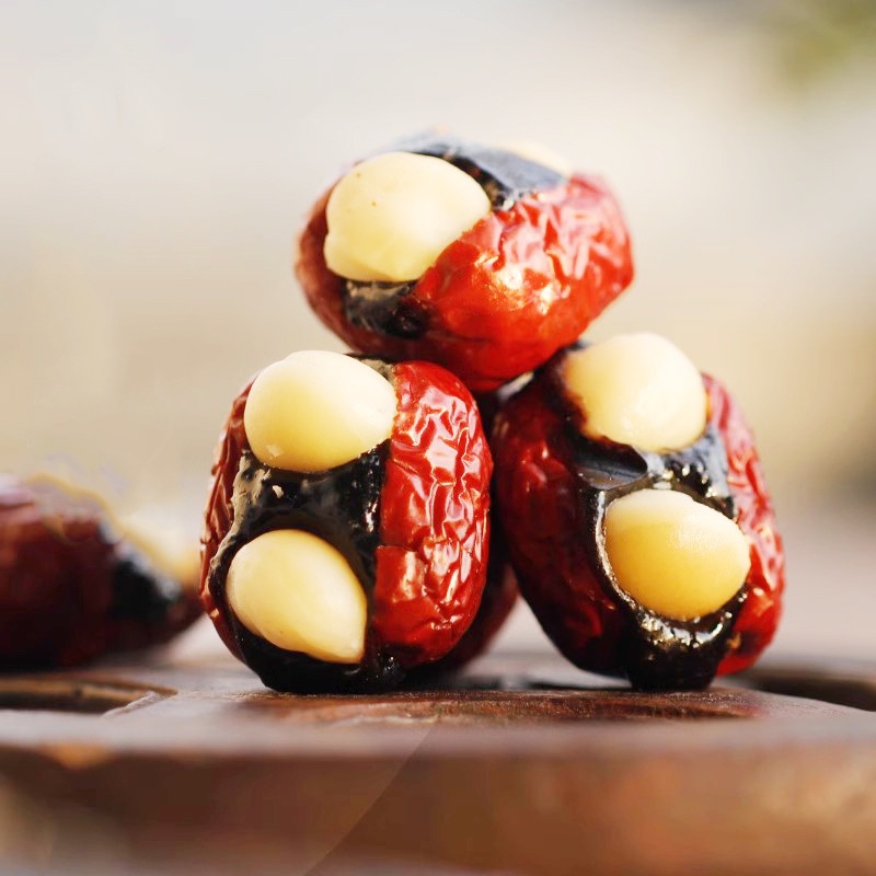 包邮幸福抱富枣独立包装 血糯米抱富枣子夹夏威夷果暴富枣