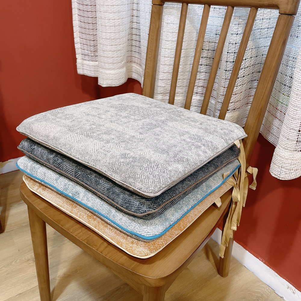 慢回弹海绵 释压护臀 不会塌  滚边条装饰