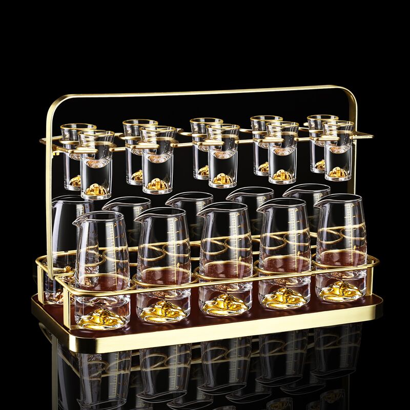 金山白酒杯分酒器套装家用轻奢高档酒具一口酒盅中国风刻度酒壶