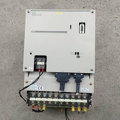 伺服驱动器R88D-UT110V