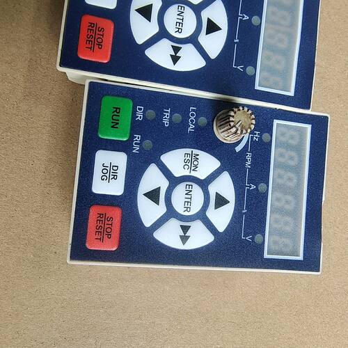 南方安华变频器主板。E100。拆机 如图。外壳