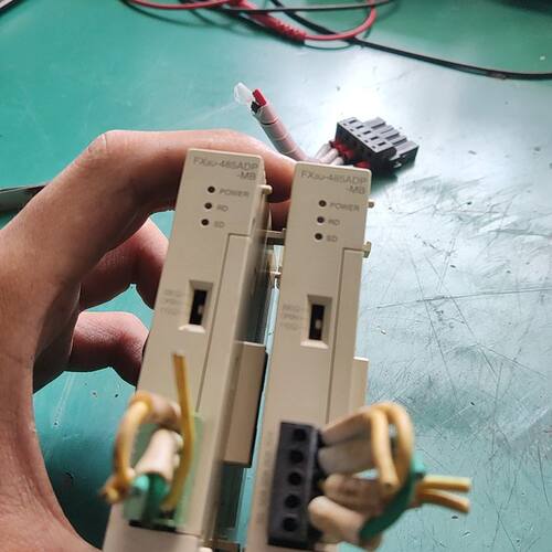 485通讯模块 FX3U-485ADP-MB 如图